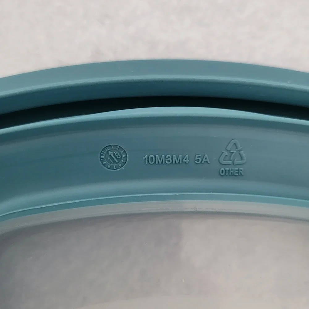 Rubbermaid Premier 10M3M4 Blue Square Replacement Window 7